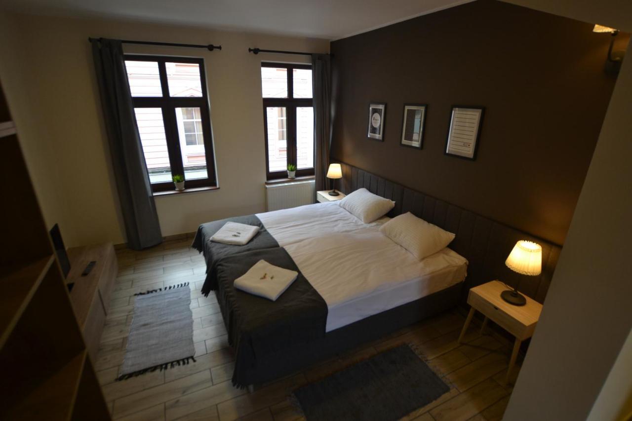 Sleepwell Apartments Legnica Bagian luar foto