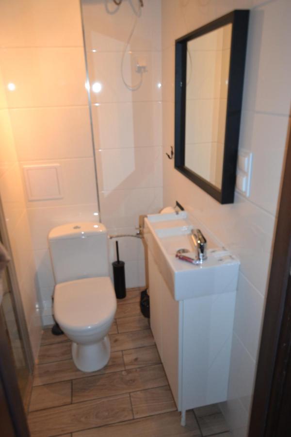 Sleepwell Apartments Legnica Bagian luar foto